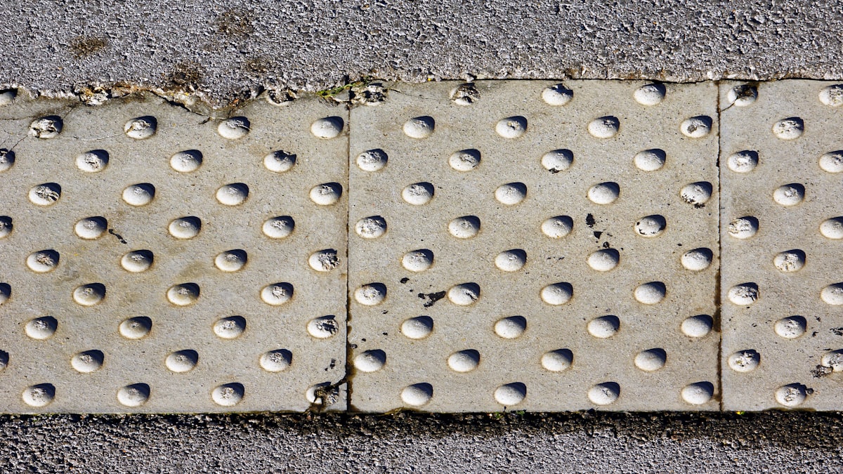 Concrete Grinding vs.: Ultimate Guide 2024 - Expert Insights