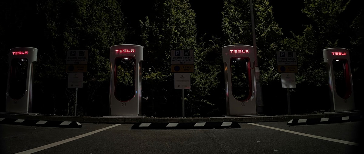 Electric vs. Gas Concrete Grinders: An Overview