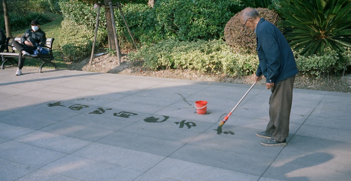 Concrete Grinding for Outdoor Surfaces: Tips and Tricks hero image